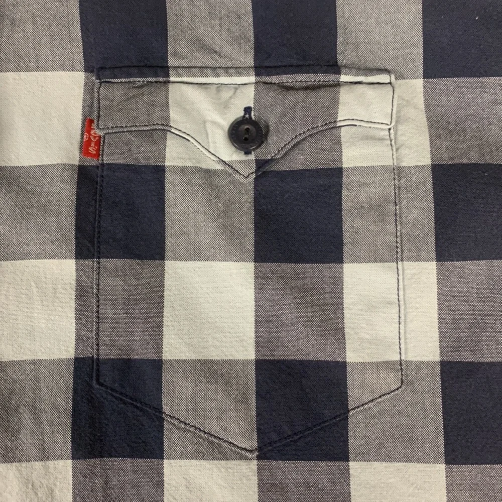Levis very nice